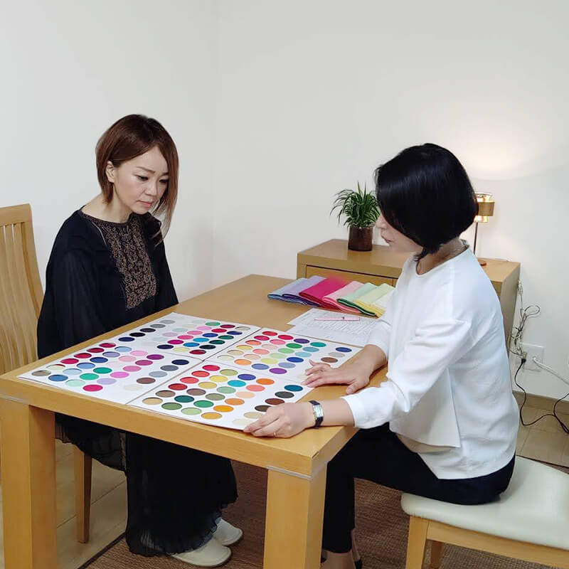 選べる2つの診断コース パーソナルカラー（フルメイク付き）／骨格（7タイプ）／顔タイプから２つ